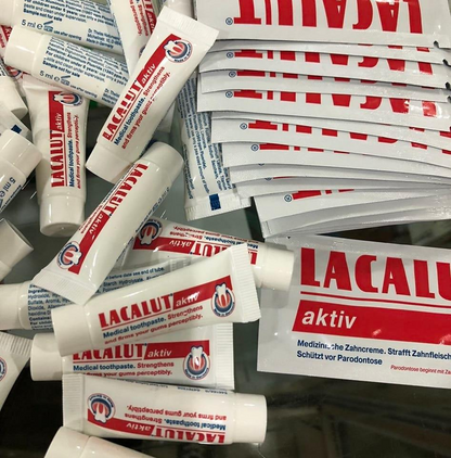 LACALUT® Aktiv 10ml Travel Size