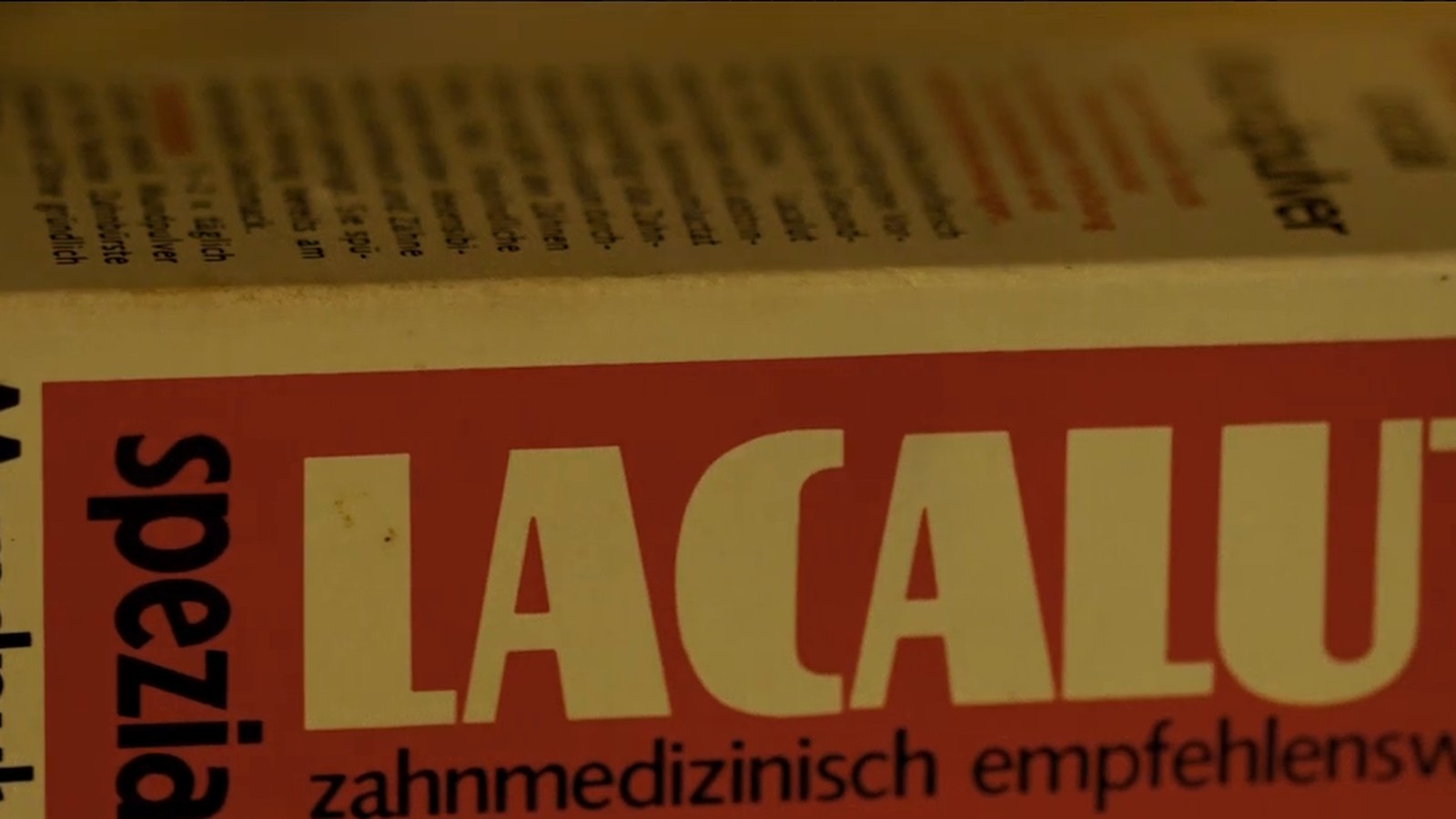 Vintage LACALUT spezial Mundpulver carton